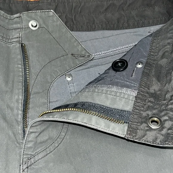 Kuhl revolvr legendary Mens dk Grey Work Outdoor Pants 22F Size 30x30 5232 - Picture 3 of 6